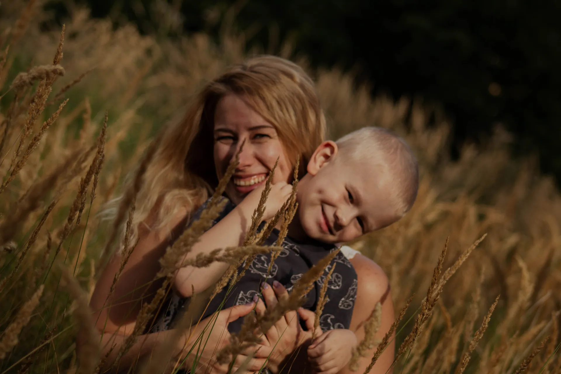 Семейные - Фотограф Александра Бондаренко - Портфолио - /98_client_files/family/0003.webp