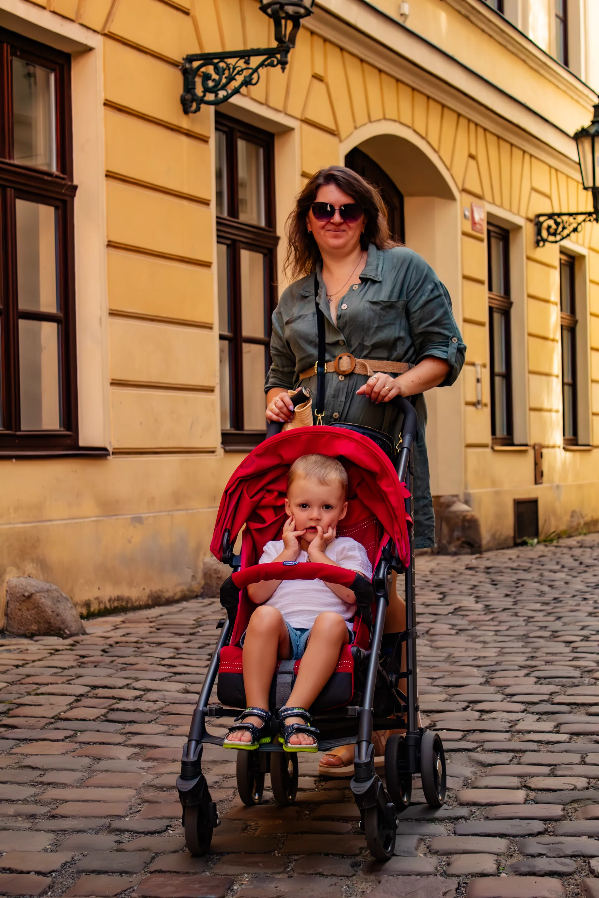 Семейные - Фотограф Александра Бондаренко - Портфолио - /98_client_files/family/0012.webp