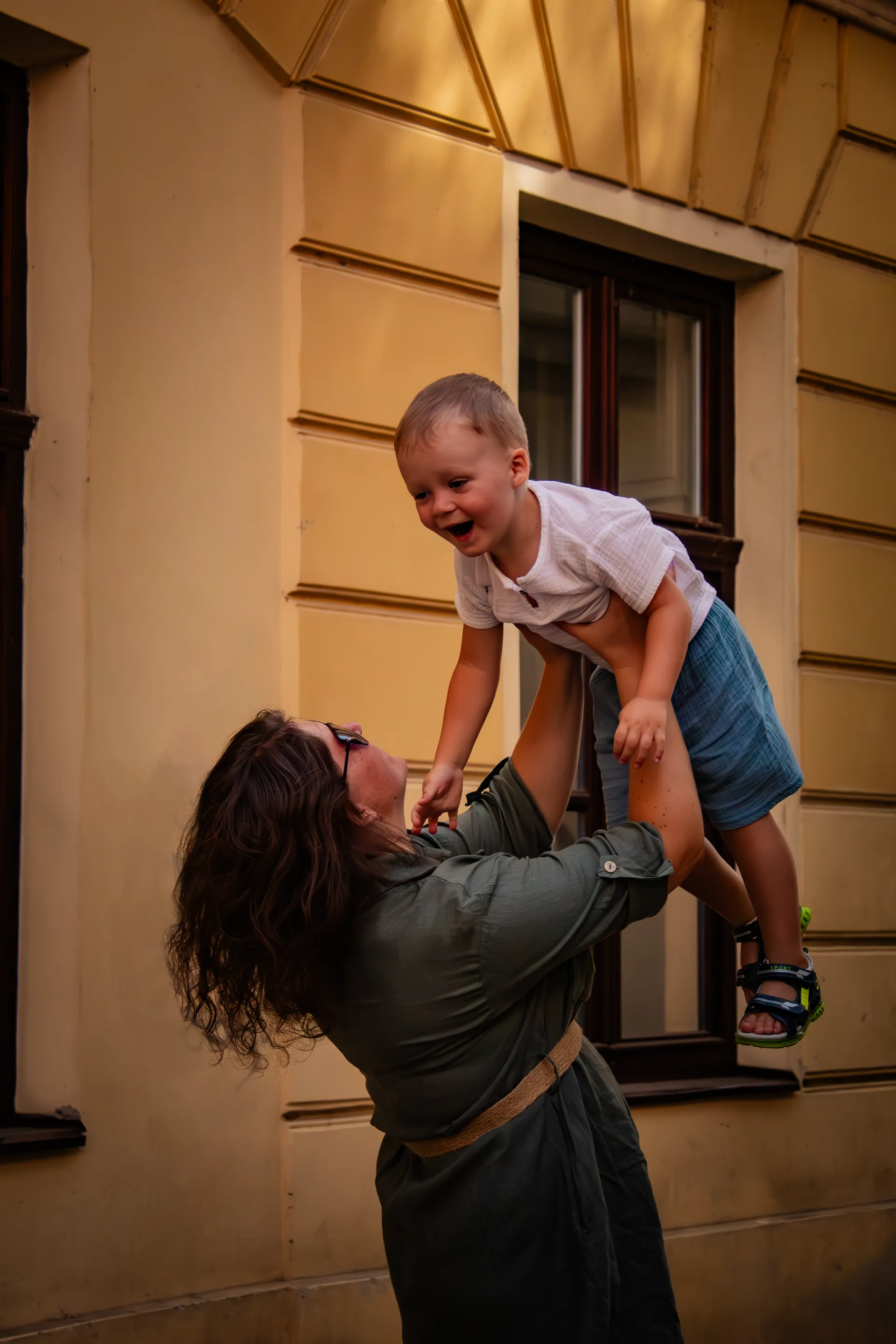 Семейные - Фотограф Александра Бондаренко - Портфолио - /98_client_files/family/0013.webp