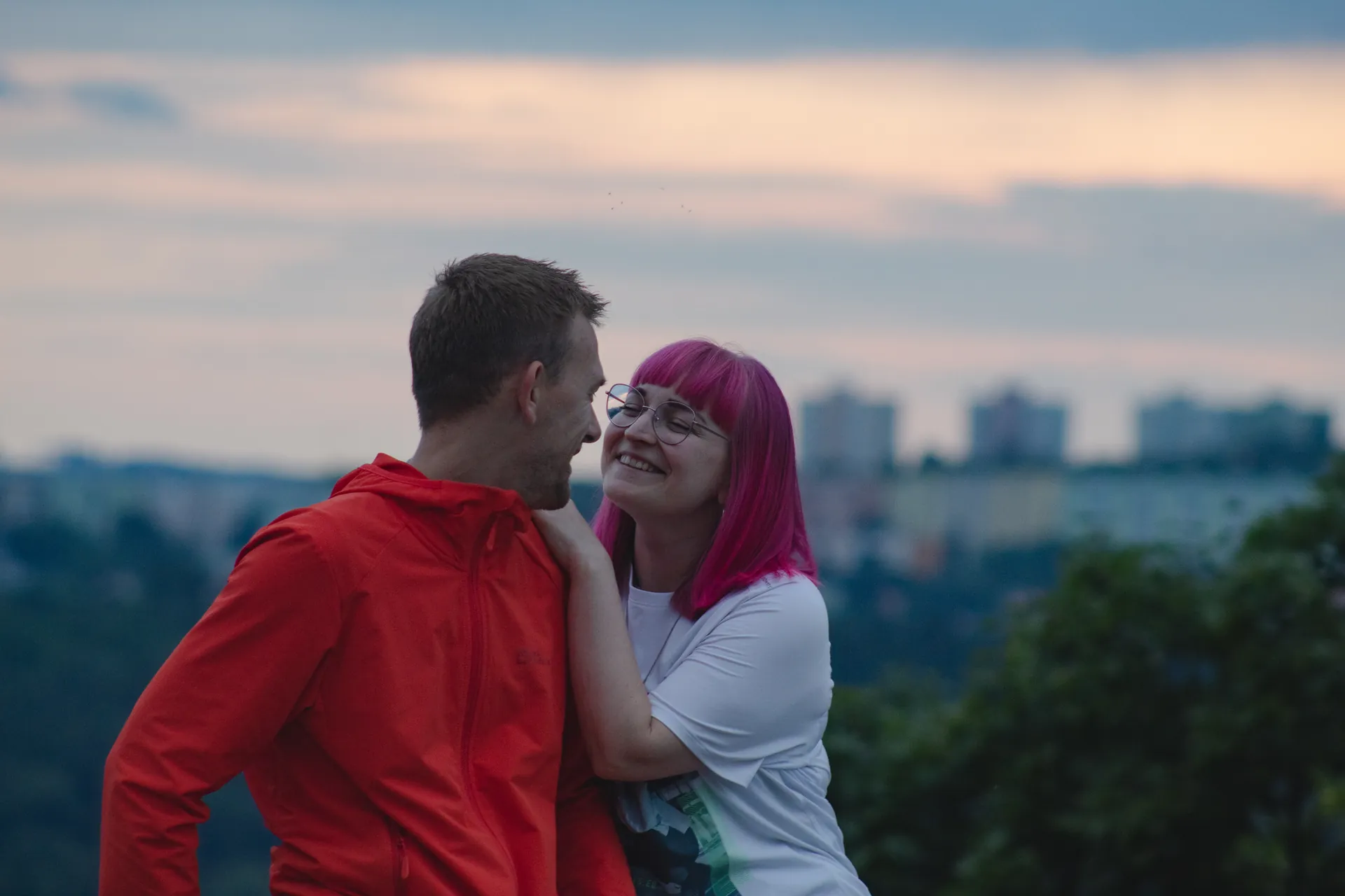 Любовные истории - Фотограф Александра Бондаренко - Портфолио - /98_client_files/love_stories/0007.webp