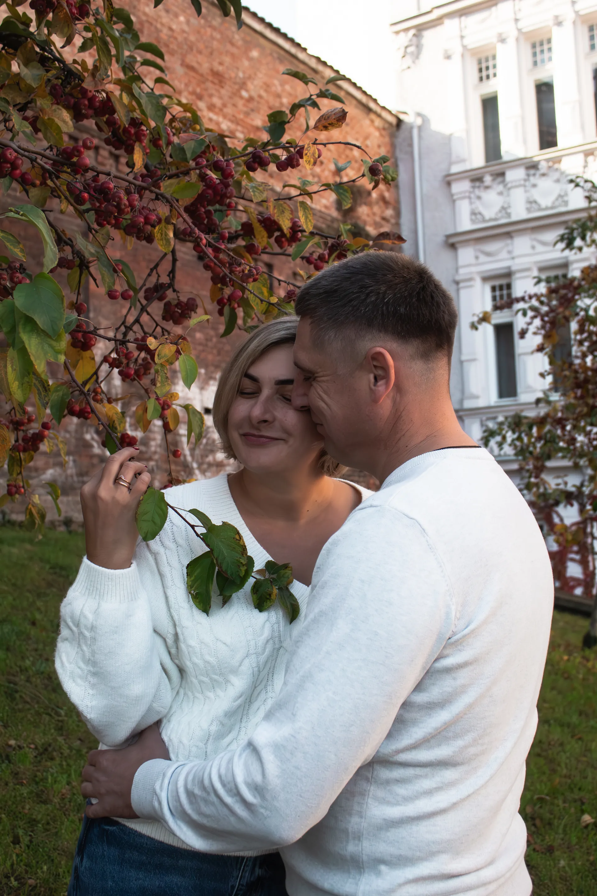 Любовные истории - Фотограф Александра Бондаренко - Портфолио - /98_client_files/love_stories/0010.webp