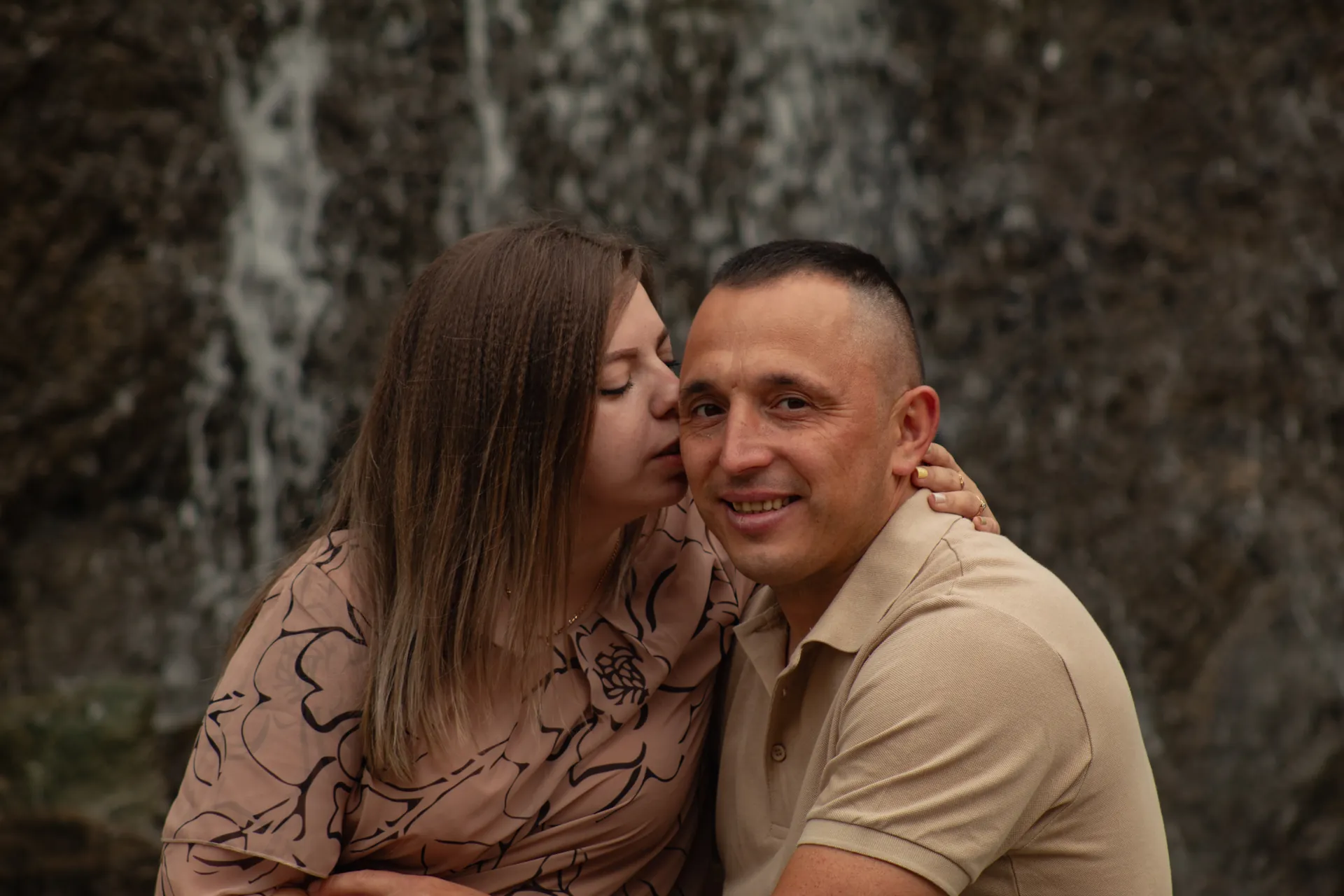 Любовные истории - Фотограф Александра Бондаренко - Портфолио - /98_client_files/love_stories/0012.webp