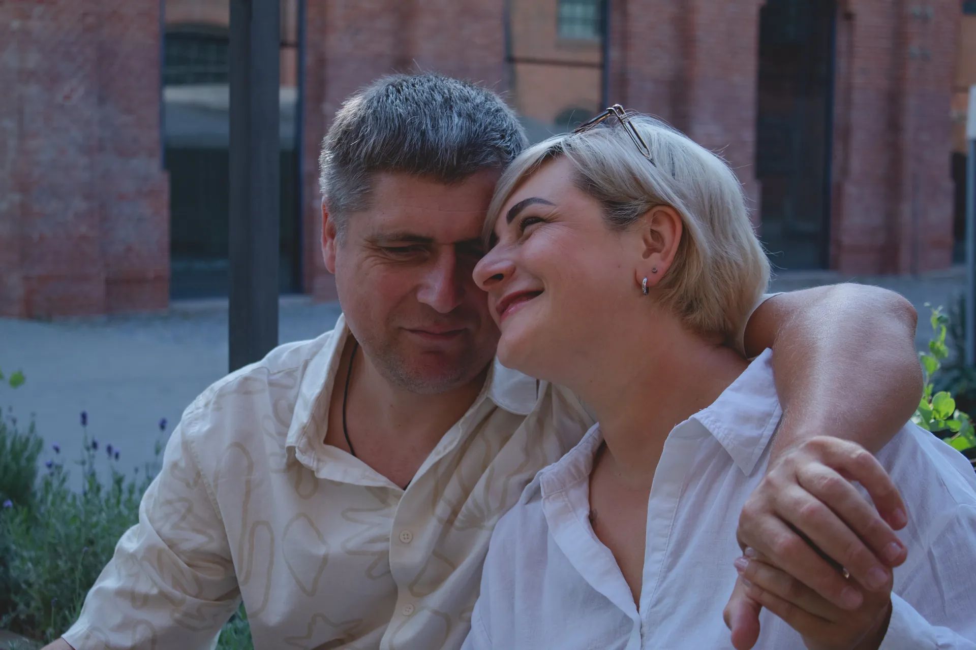 Любовные истории - Фотограф Александра Бондаренко - Портфолио - /98_client_files/love_stories/0015.webp