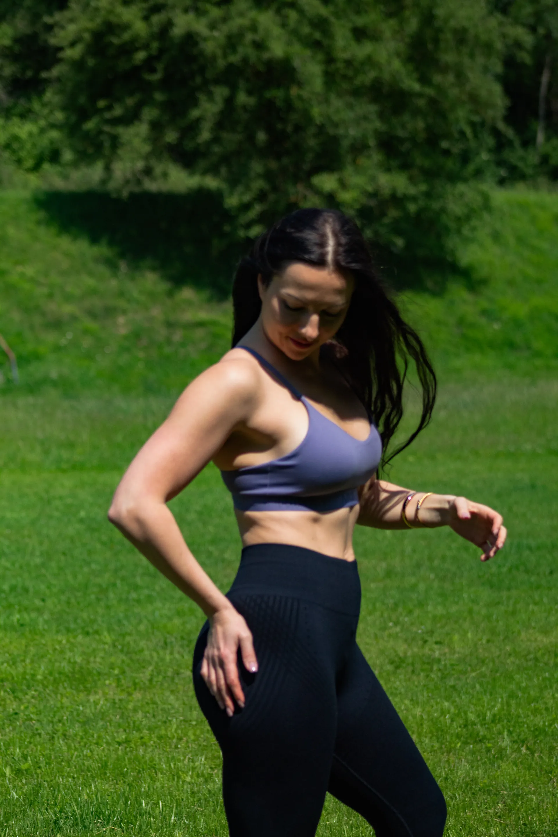 portfolio_page.portfolio_titles.project_yoga - Фотограф Александра Бондаренко - Портфолио - /98_client_files/project_yoga/0002.webp